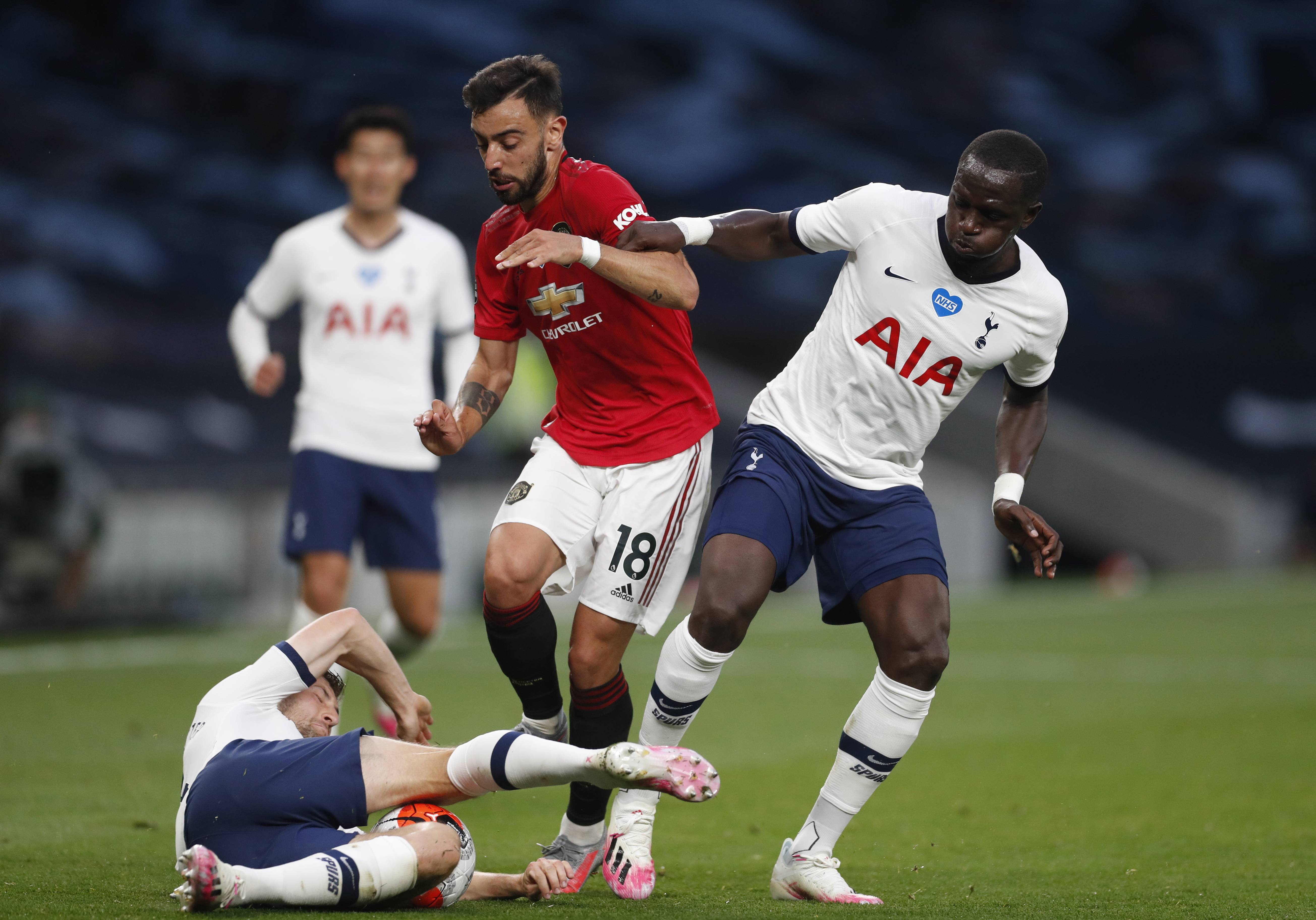 对于穆里尼 对于穆里尼