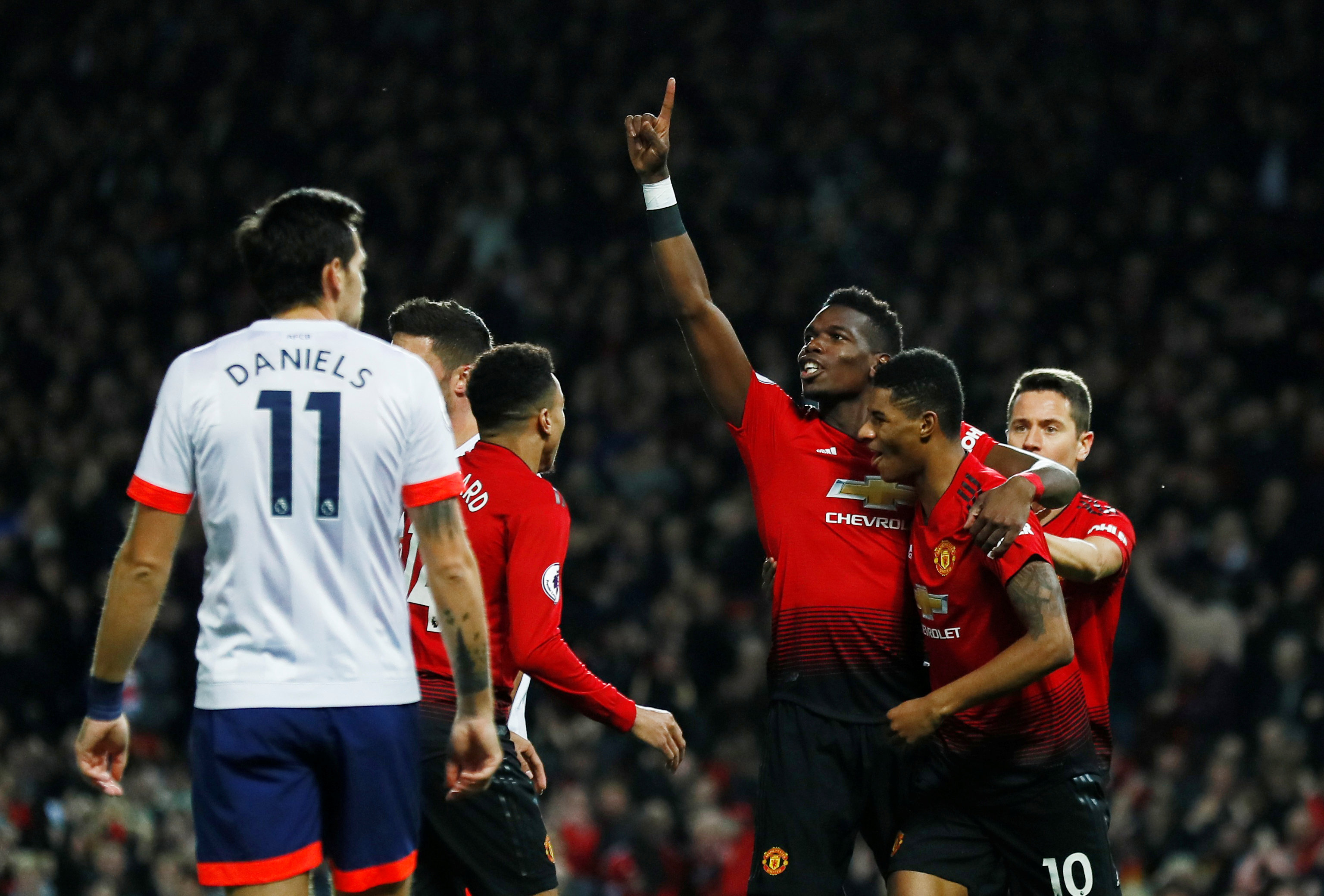 晋级形势岌 晋级形势岌